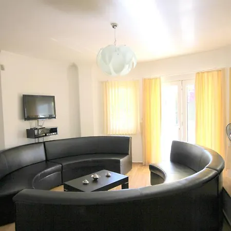 Villa Babylon