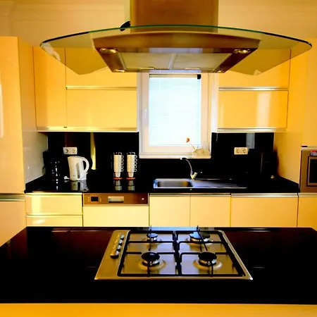 Babylon Villa